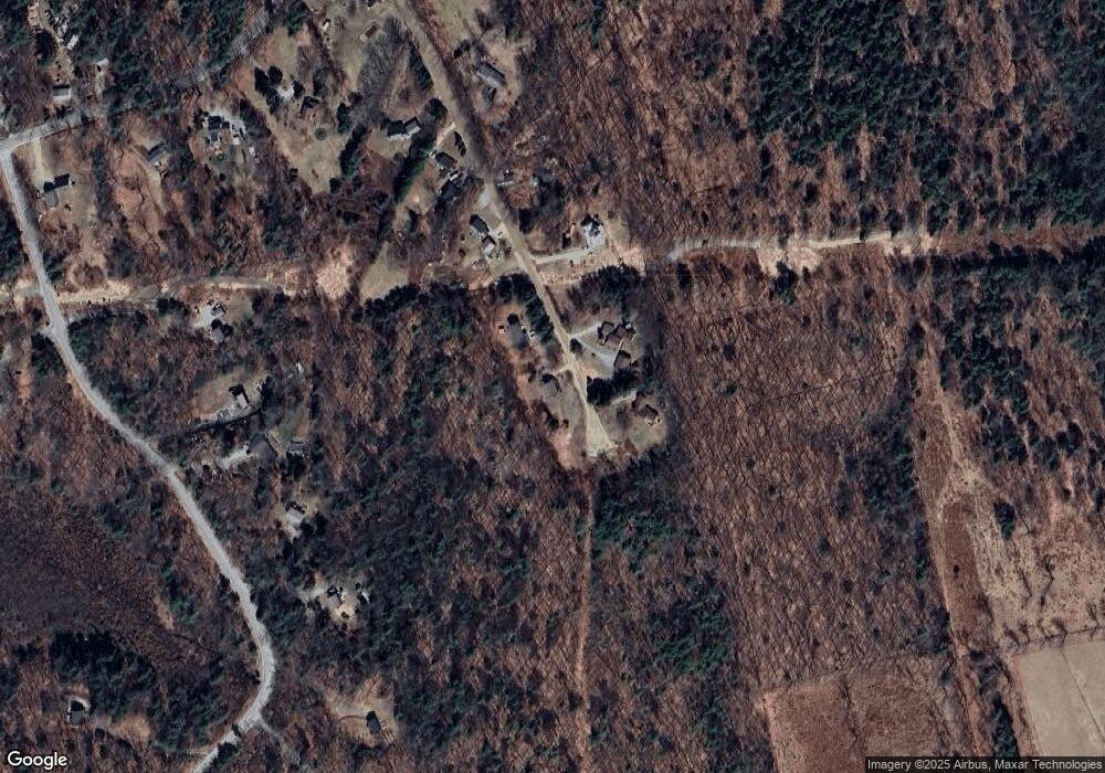 56 Lawrence Rd, Weare, NH 03281 - photo 1