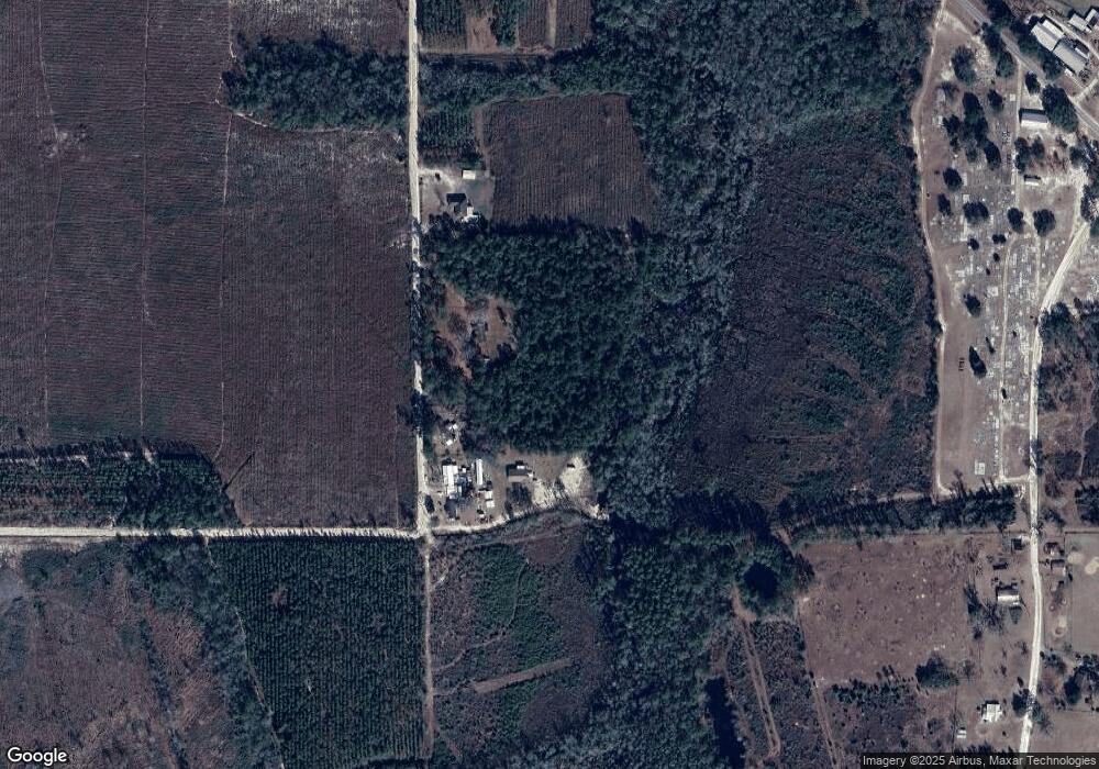 978 Apple Dr, Waycross, GA 31503 - photo 1