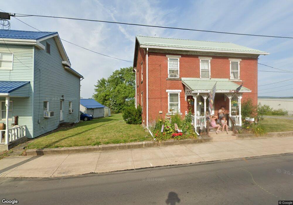 418 Shakespeare Ave, Milton, PA 17847 - photo 1