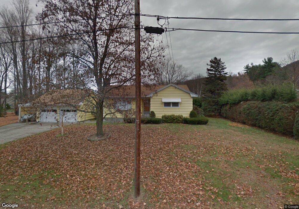 11 E Chestnut St, Easthampton, MA 01027 - photo 1