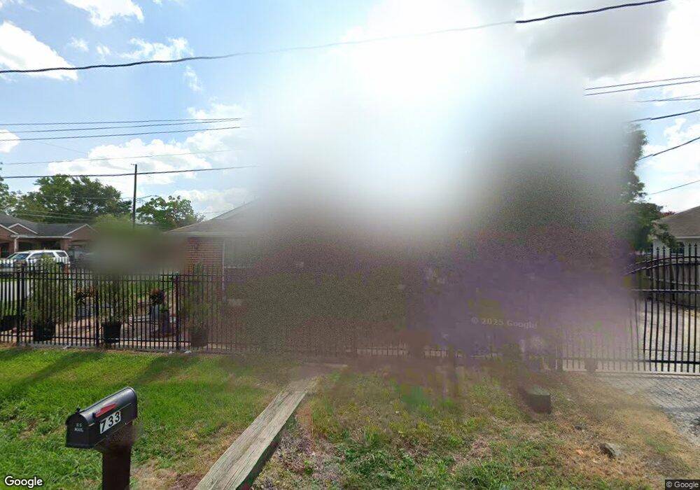 733 Beacon St, Houston, TX 77015 - photo 1
