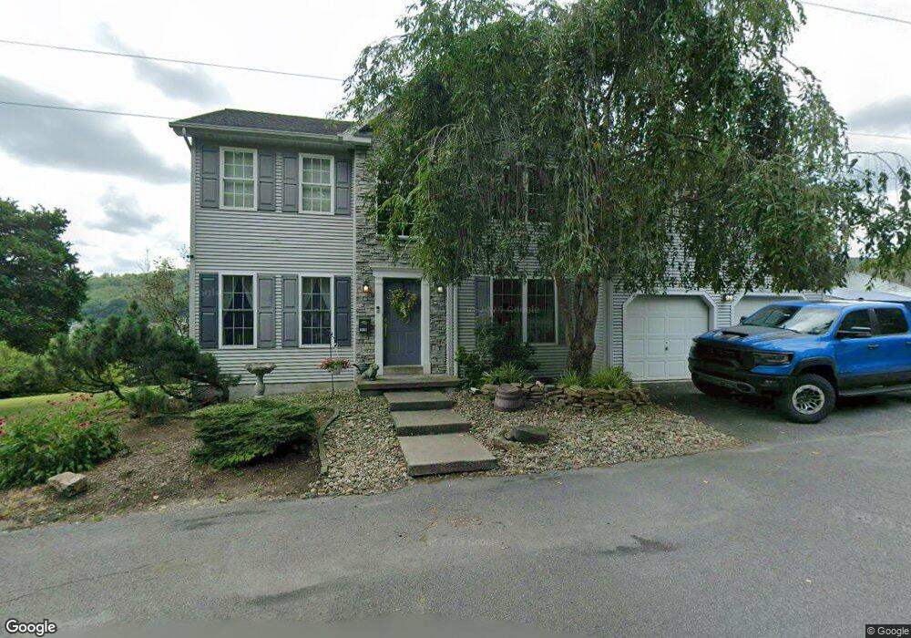 1418 Race St, Ashland, PA 17921 - photo 1