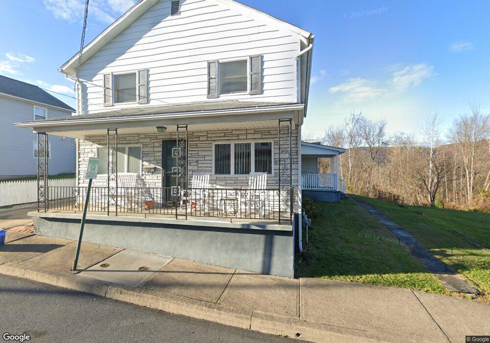 58 Hill St, Nanticoke, PA 18634 - photo 1