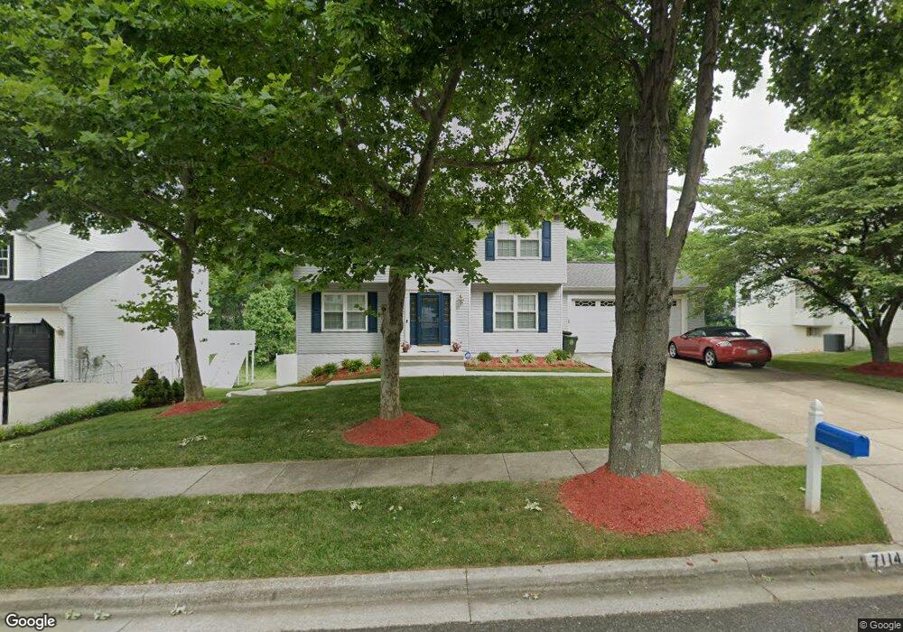 7114 Willow Hill Dr, Capitol Heights, MD 20743 - photo 1