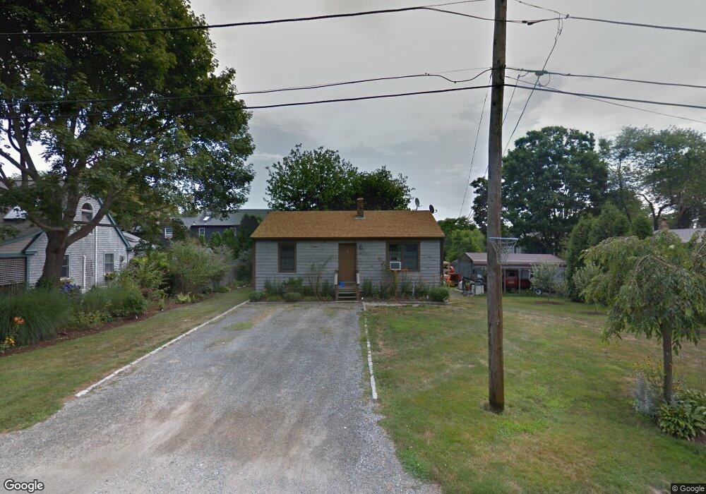 18 Bay St, Jamestown, RI 02835 - photo 1