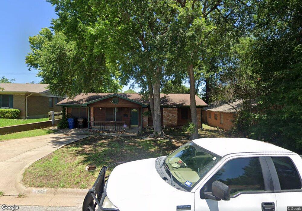 145 N Imperial Dr, Denison, TX 75020 - photo 1