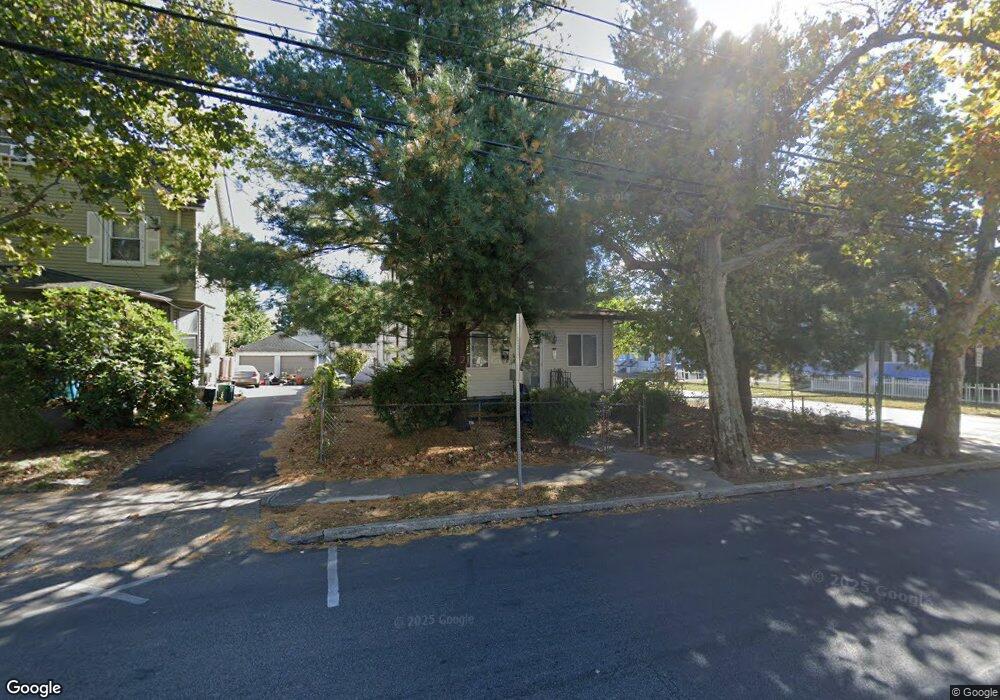 500 Pembroke Ave, Lansdowne, PA 19050 - photo 1