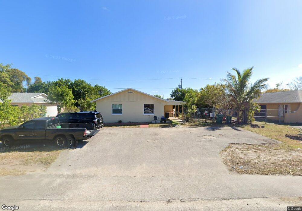 2196 Sunshine Blvd, Naples, FL 34116 - photo 1