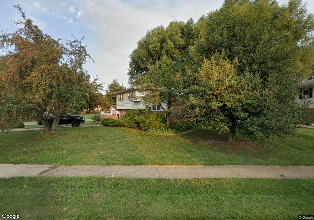 2136 Armour Dr, Wilmington, DE 19808 - photo 1