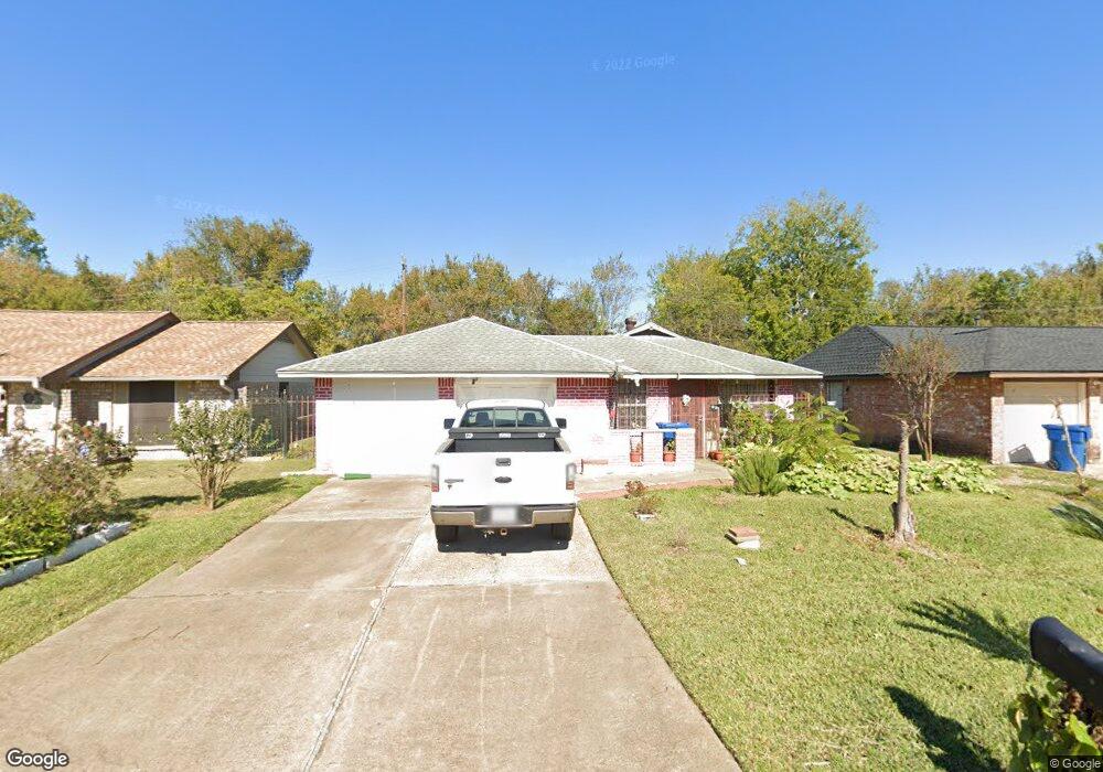 2010 Dormstom Ln, Houston, TX 77088 - photo 1