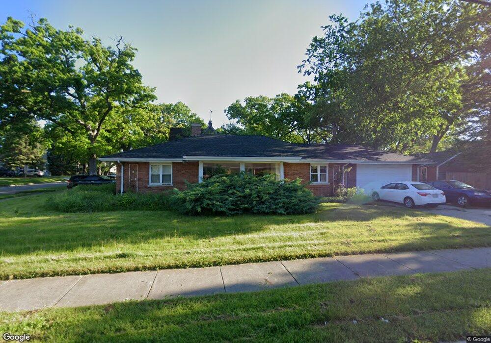 1008 Oak Crest St, Waukegan, IL 60085 - photo 1