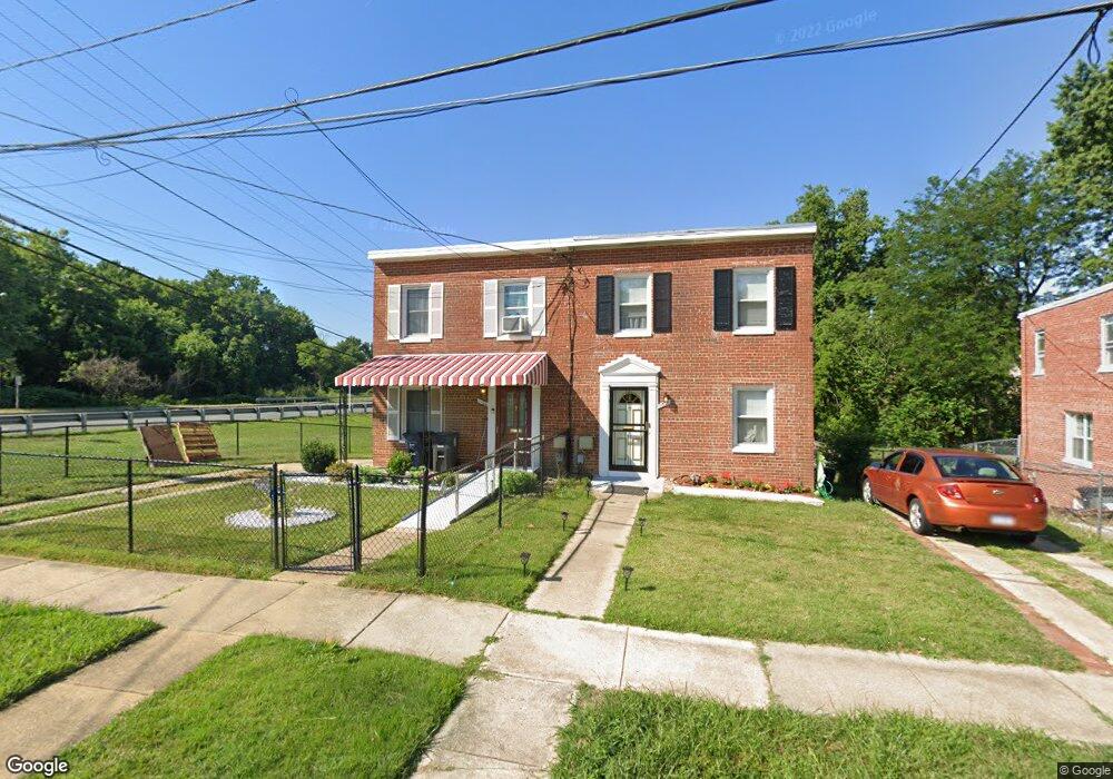 1100 Booker Dr, Capitol Heights, MD 20743 - photo 1