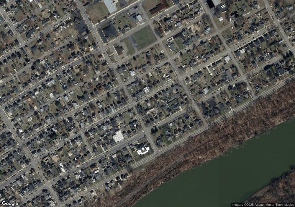 608 E 3rd St, Berwick, PA 18603 - photo 1