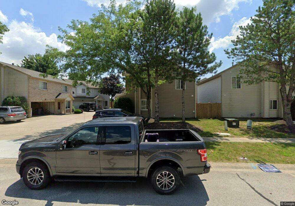 691 Pine Lake Dr, Greenwood, IN 46143 - photo 1