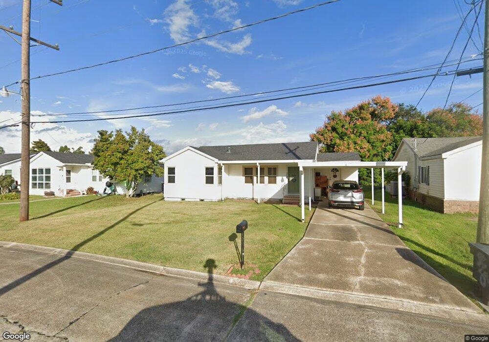 548 Maple Ave, Houma, LA 70364 - photo 1