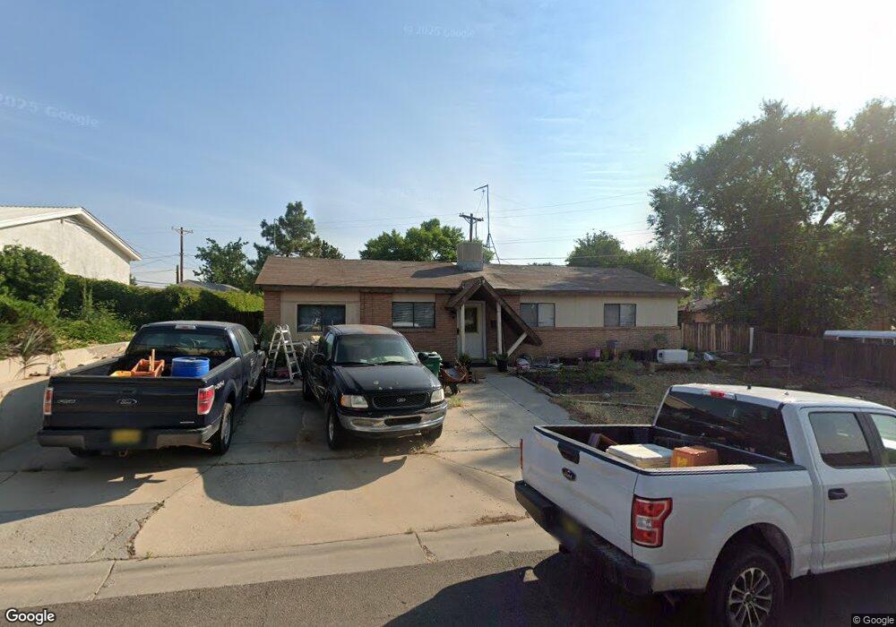 3902 Holiday Dr, Farmington, NM 87402 - photo 1