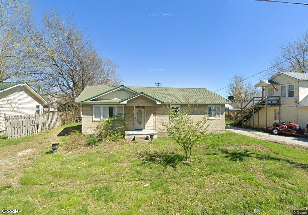 313 Madison St, Manchester, TN 37355 - photo 1