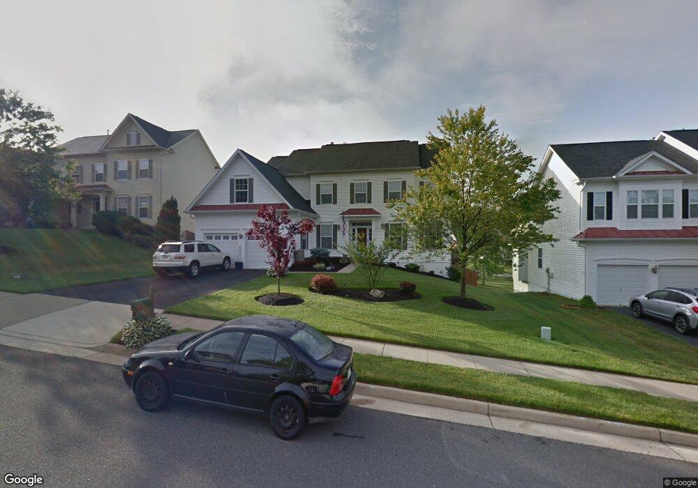 19167 Potomac Crest Dr, Triangle, VA 22172 - photo 1