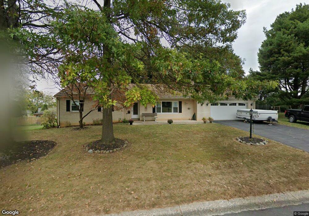 111 N Hershey Ave, Leola, PA 17540 - photo 1