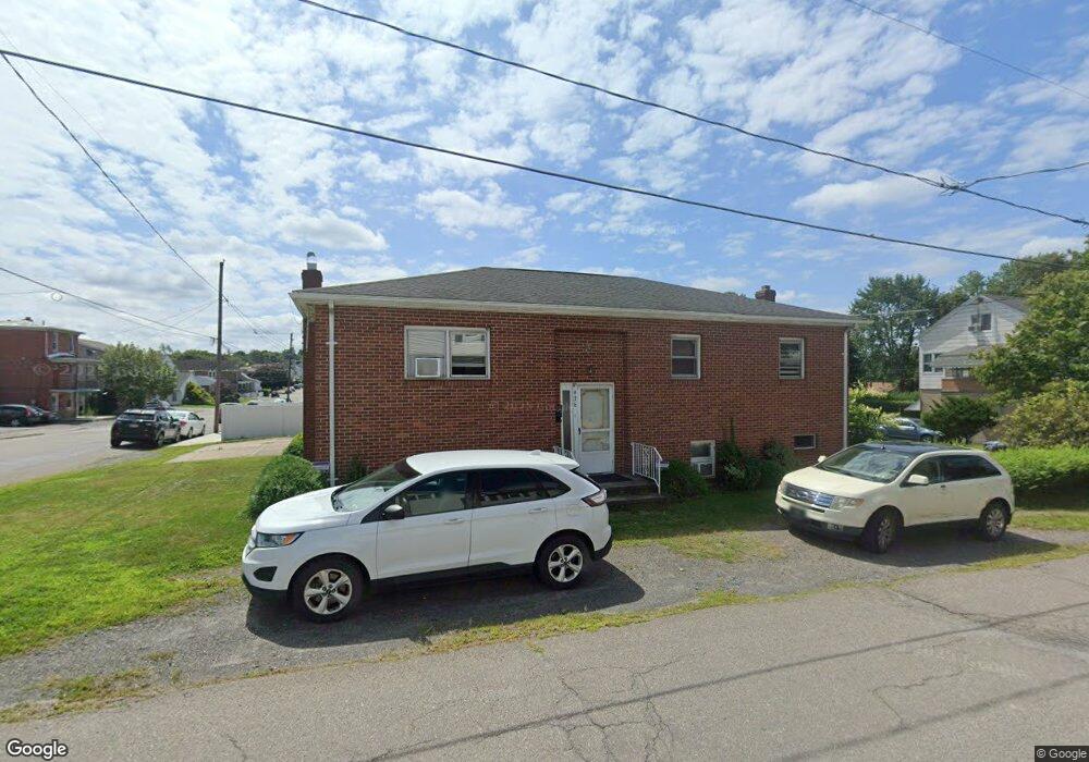 936 Grant St, Hazleton, PA 18201 - photo 1
