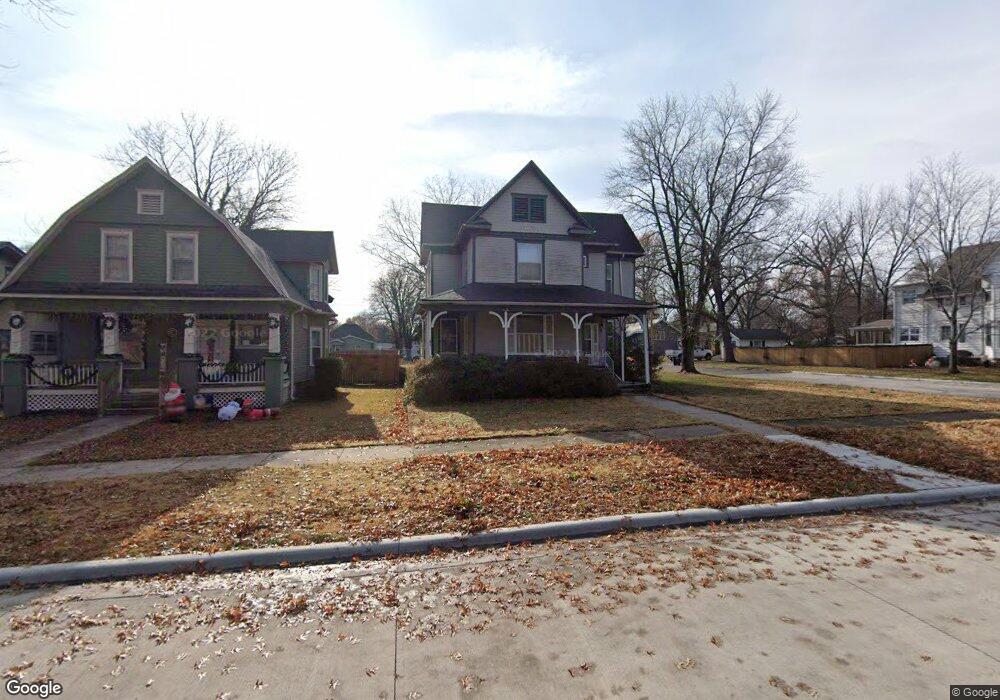 1330 Morgan Ave, Parsons, KS 67357 - photo 1