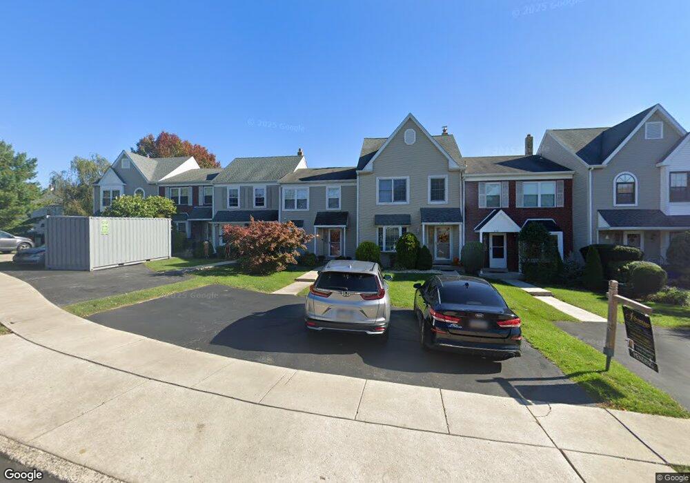 414 Snowflake Cir, Norristown, PA 19403 - photo 1