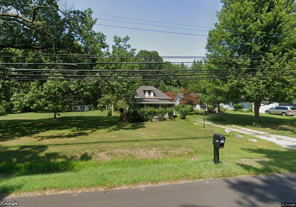 8310 Ferry Rd, Grosse Ile, MI 48138 - photo 1