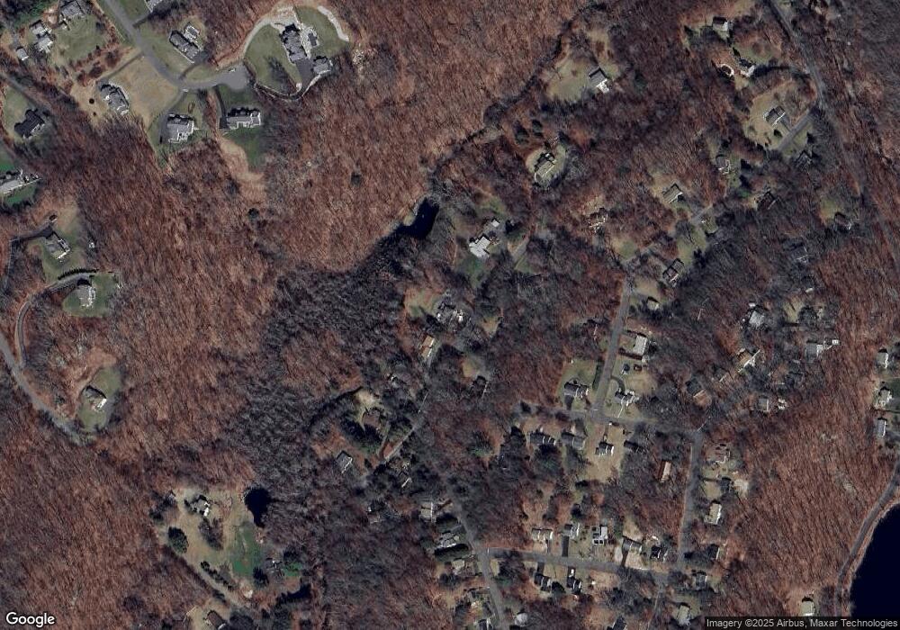 12 Fern Ln, Newtown, CT 06470 - photo 1