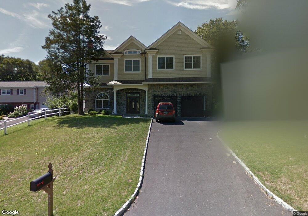 22 Edward Place, Stamford, CT 06905 - photo 1