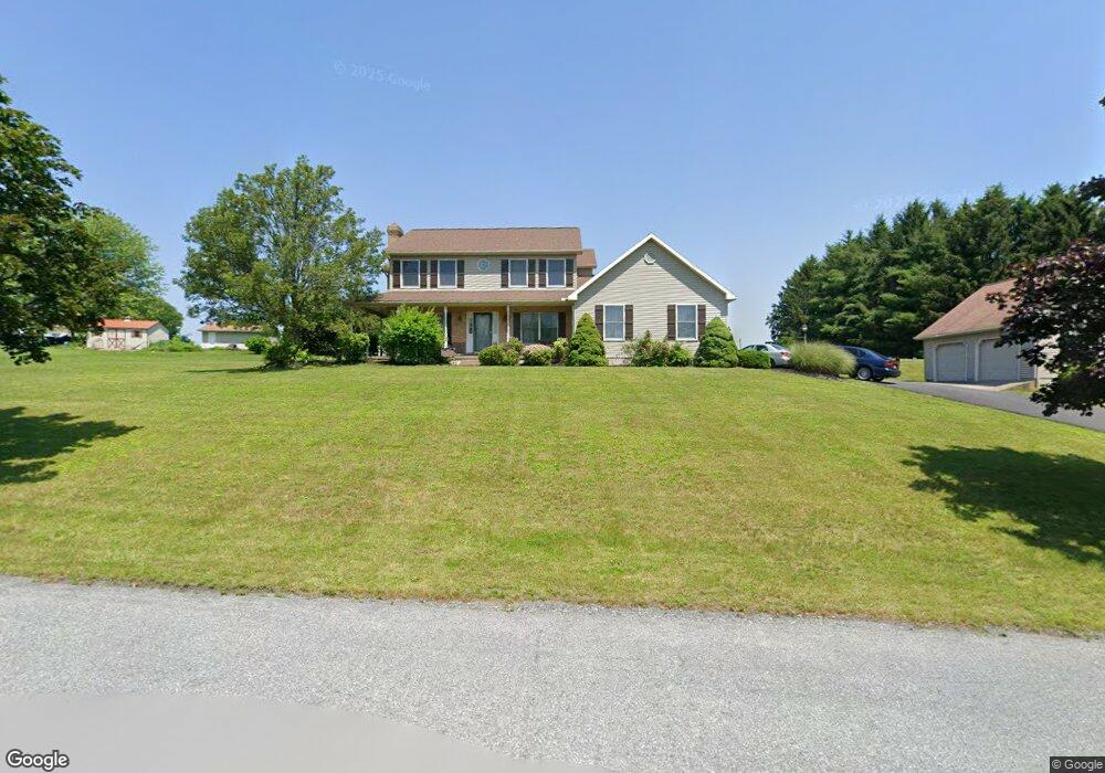 2815 Buena Vista Dr, Bath, PA 18014 - photo 1