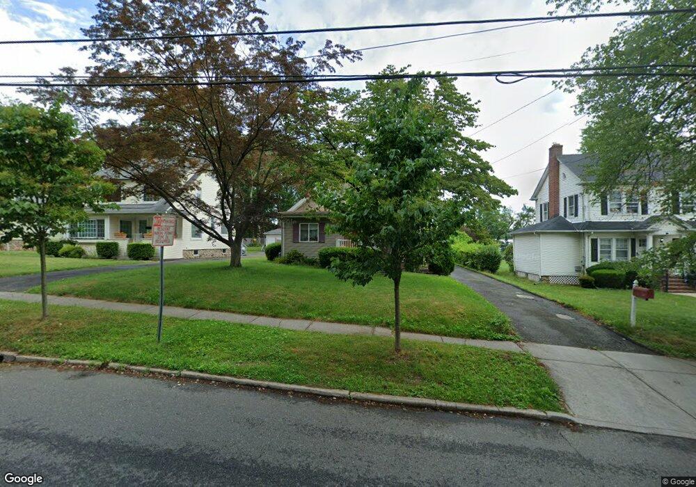 54 Lenox Ave, Stamford, CT 06906 - photo 1