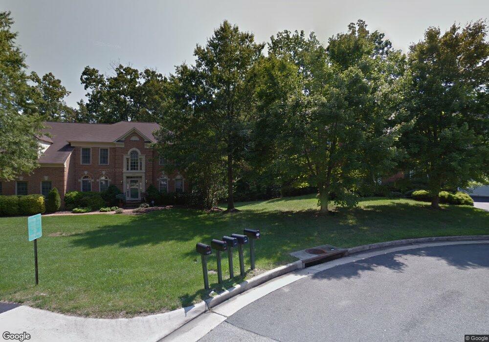 9201 Deveron Ct, Fairfax Station, VA 22039 - photo 1