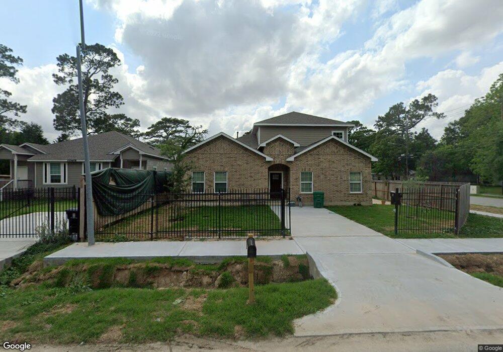10453 Castleton St, Houston, TX 77016 - photo 1