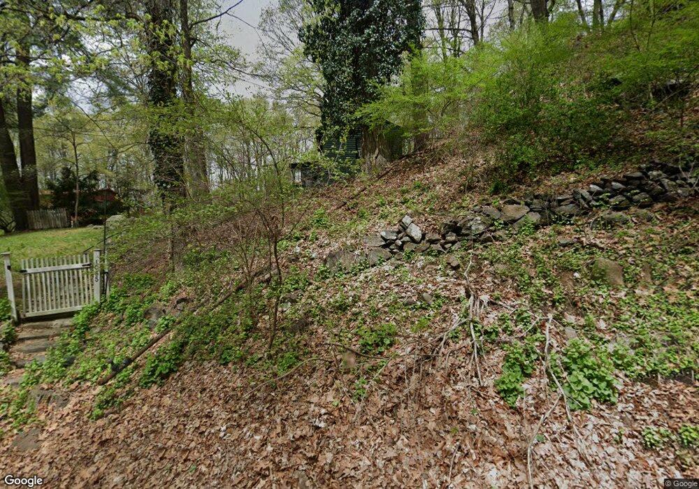 1055 Quaker Bridge Rd E, Croton On Hudson, NY 10520 - photo 1