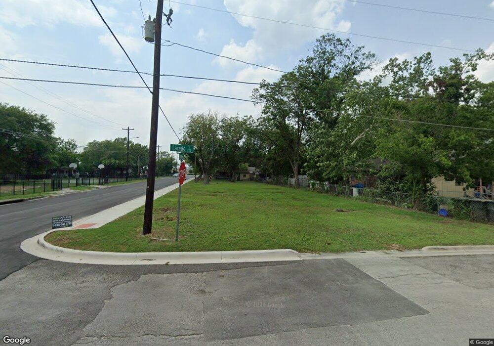 301 Laredo St, San Marcos, TX 78666 - photo 1