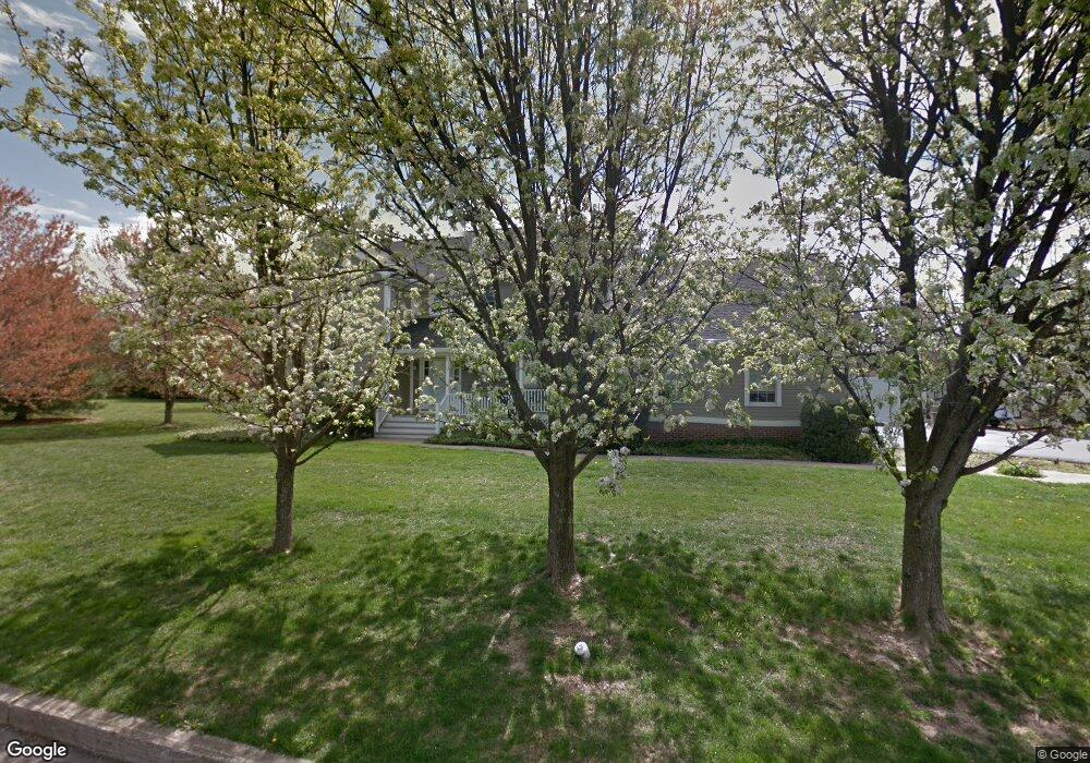 39 Genoa Ln, Shavertown, PA 18708 - photo 1