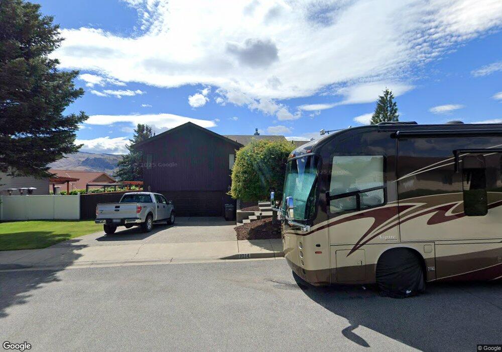 1014 N Fairview Place, East Wenatchee, WA 98802 - photo 1