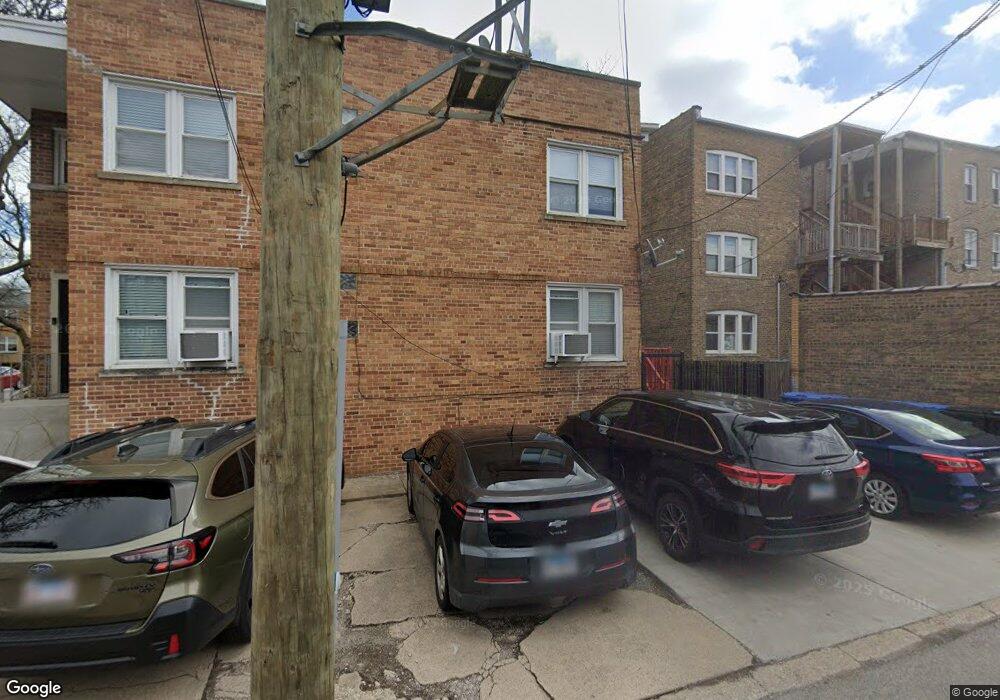 2709 W Granville Ave, Chicago, IL 60659 - photo 1