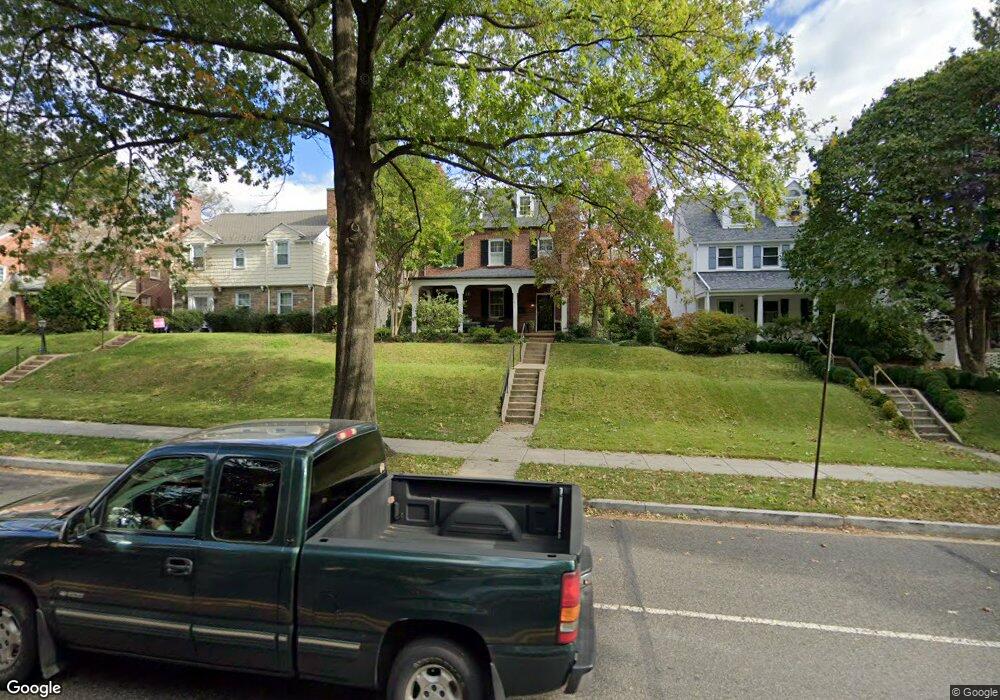 4931 Massachusetts Ave NW, Washington, DC 20016 - photo 1