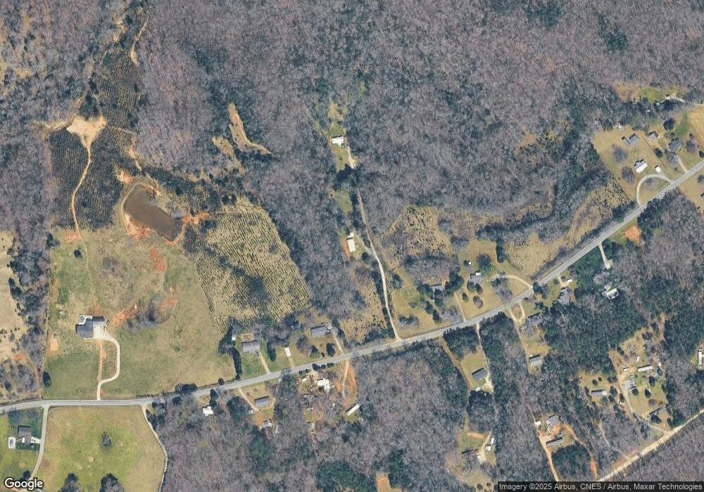 975 Cedar Grove Rd, Clover, SC 29710 - photo 1