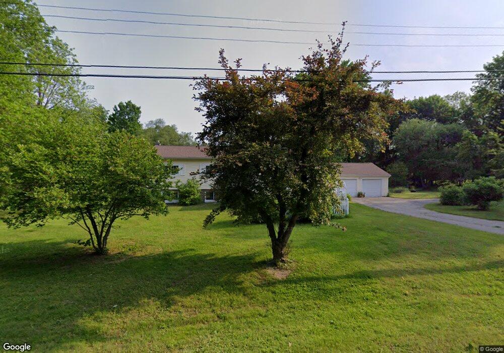 5287 Hubbard Dr, Flint, MI 48506 - photo 1