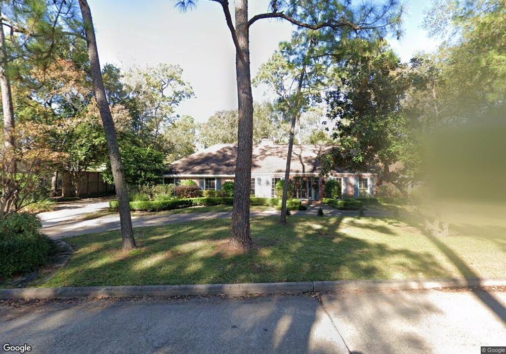11922 Cobblestone Dr, Houston, TX 77024 - photo 1