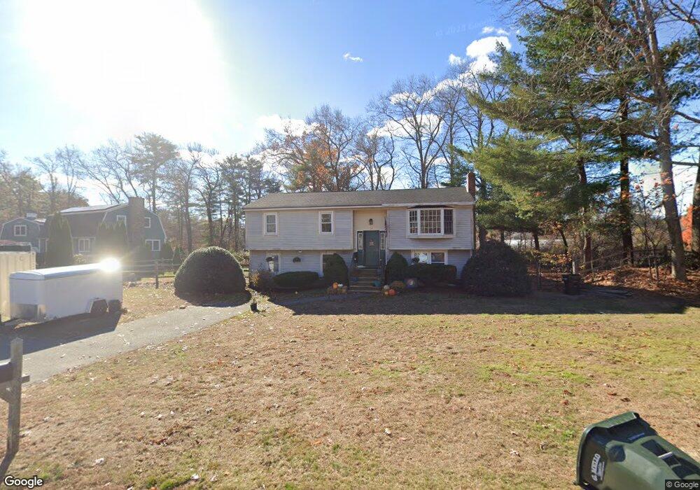 10 Robert Rd, Salisbury, MA 01952 - photo 1