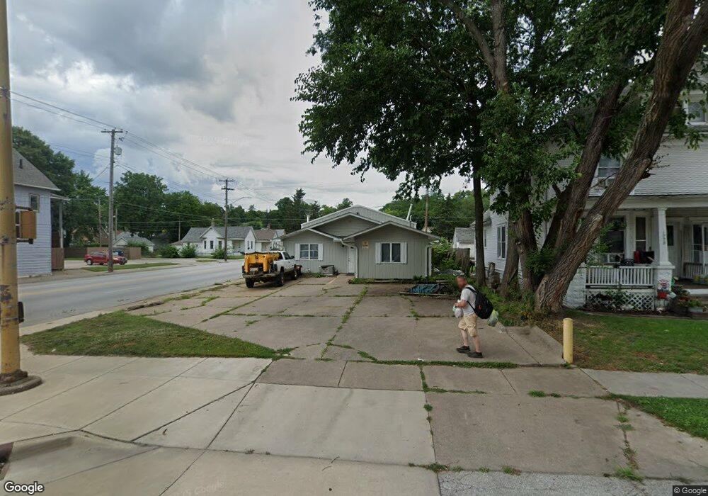 707 N Division St, Davenport, IA 52802 - photo 1