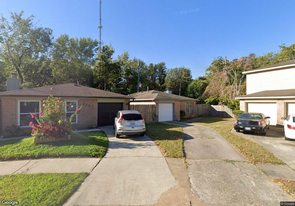 8431 E Ridge Dr, Houston, TX 77040 - photo 1