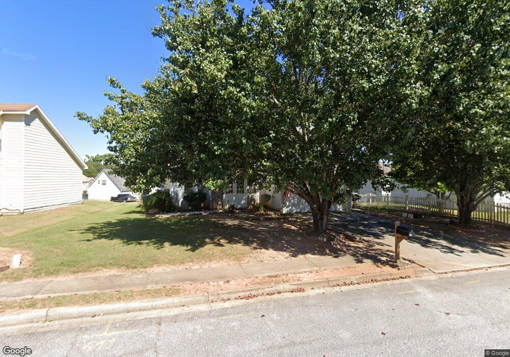 6138 Giles Rd, Lithonia, GA 30058 - photo 1