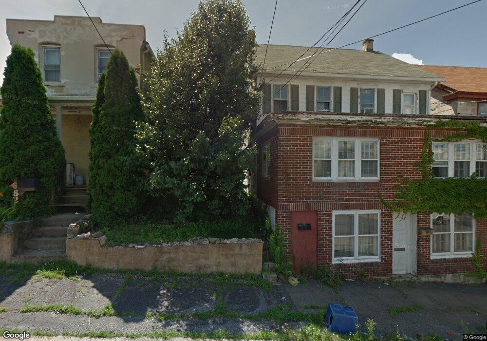 686 Seybert St, Hazleton, PA 18201 - photo 1
