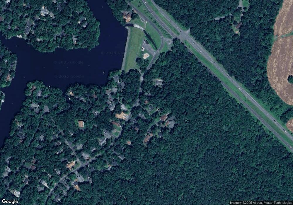 607 Eastover Pkwy, Locust Grove, VA 22508 - photo 1