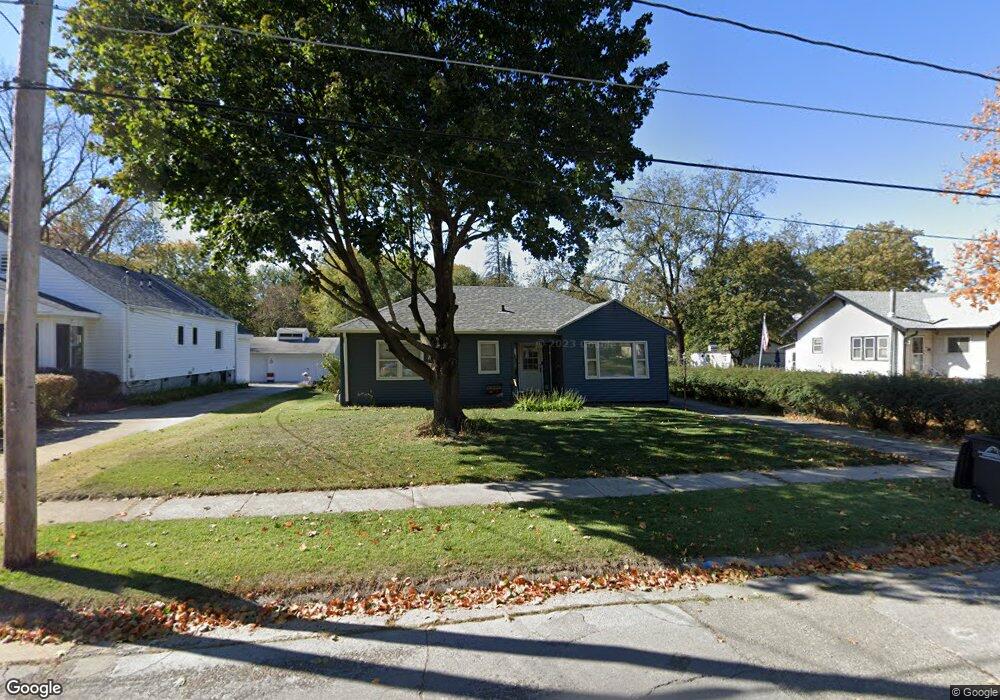 3416 54th St, Des Moines, IA 50310 - photo 1