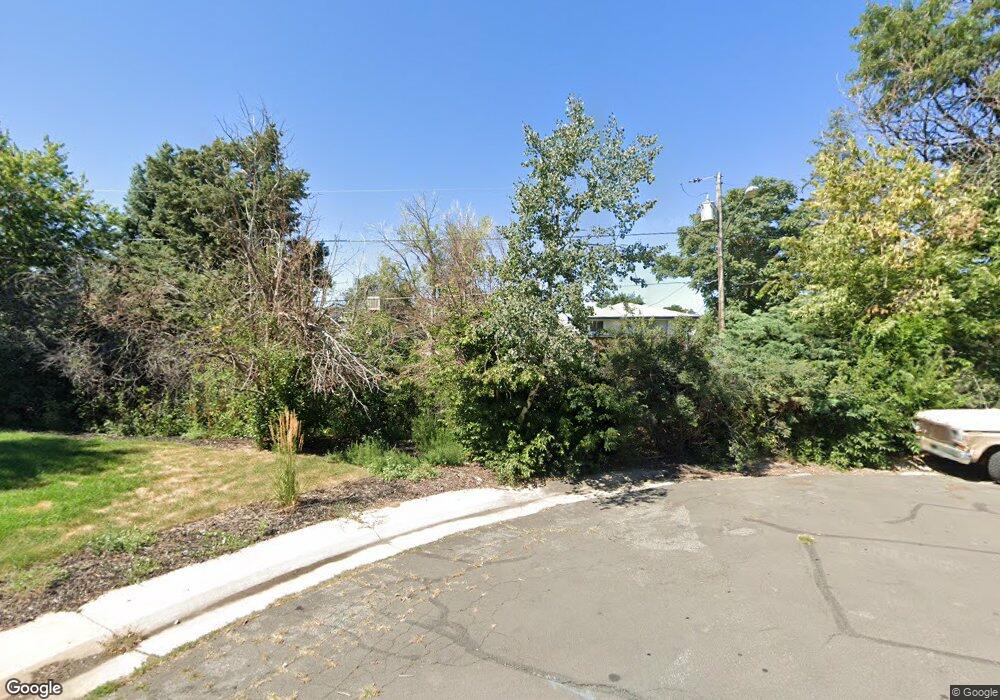 880 Evanston St, Aurora, CO 80011 - photo 1